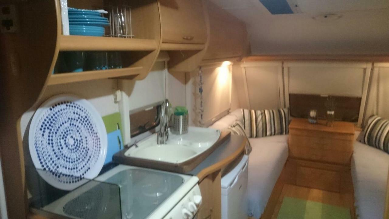 Caravan Apartment Tinajo Luaran gambar