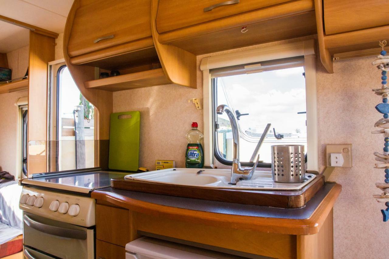 Caravan Apartment Tinajo Luaran gambar